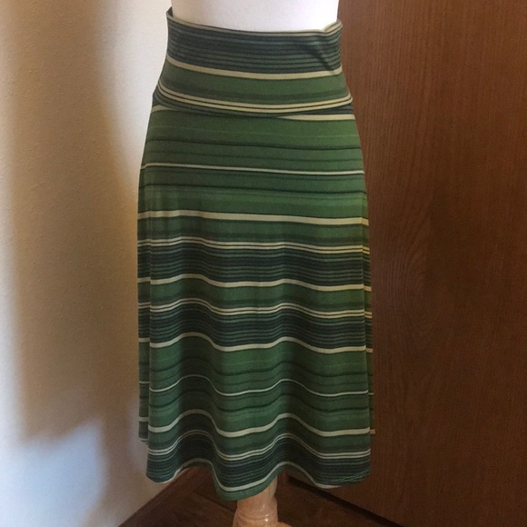 LuLaRoe Dresses & Skirts - LuLaRoe Green Striped Skirt Size Small